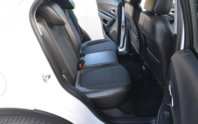 Opel Mokka cena 69900 przebieg: 120683, rok produkcji 2018 z Łomża małe 562